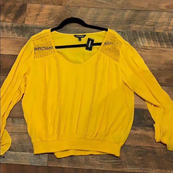 Yellow top - Picture 4 of 4